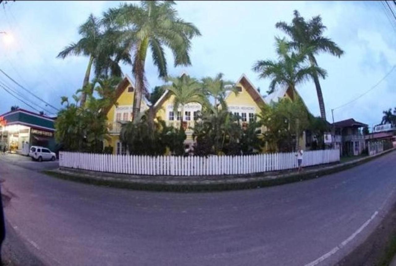 Yellow Houses Bocas Duplex Μπόκας ντελ Τόρο Εξωτερικό φωτογραφία