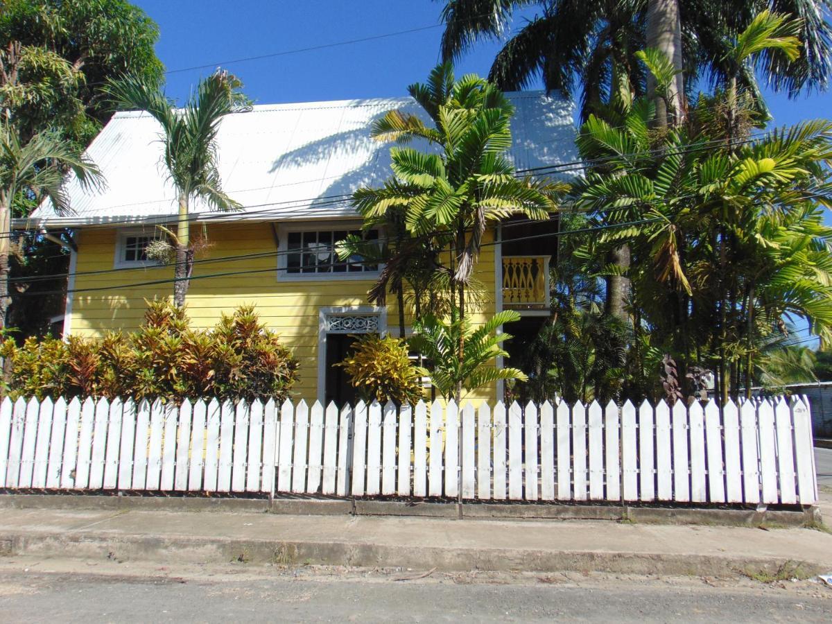 Yellow Houses Bocas Duplex Μπόκας ντελ Τόρο Εξωτερικό φωτογραφία